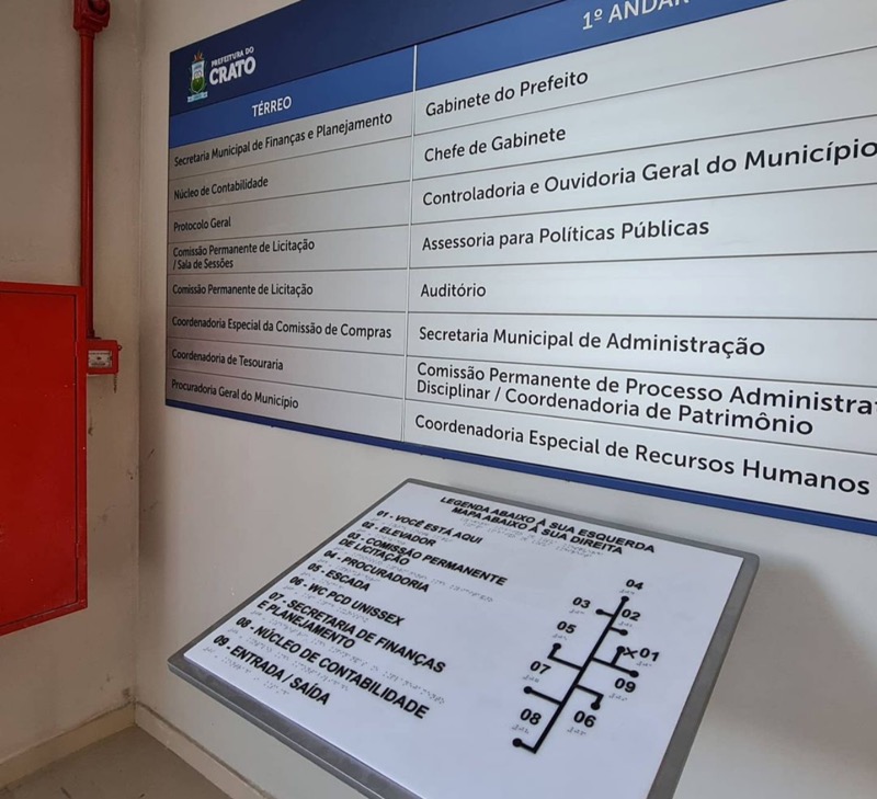 Acessibilidade: prefeitura do Crato implanta identificação em braille no paço municipal