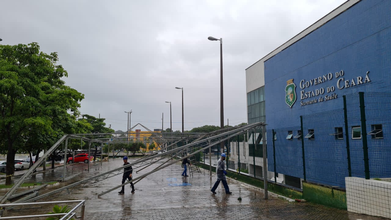 Novo Hospital de Campanha começa a ser montado em Juazeiro do Norte; saiba detalhes