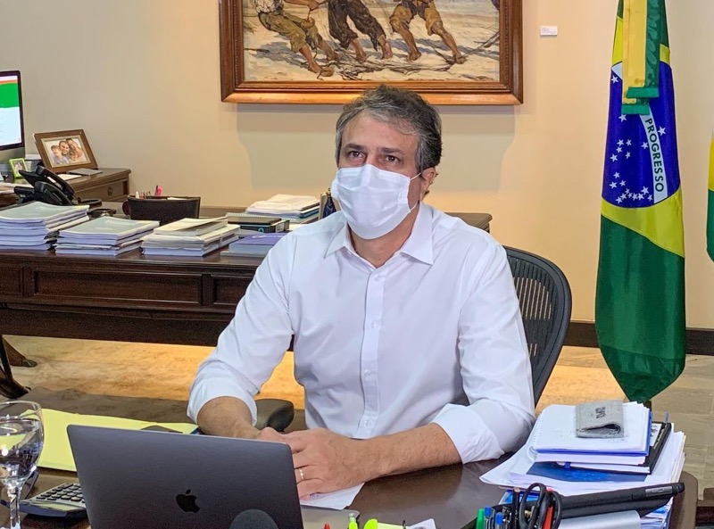 Camilo pede novamente ao Ministério da Saúde para incluir professores nas prioridades da vacina