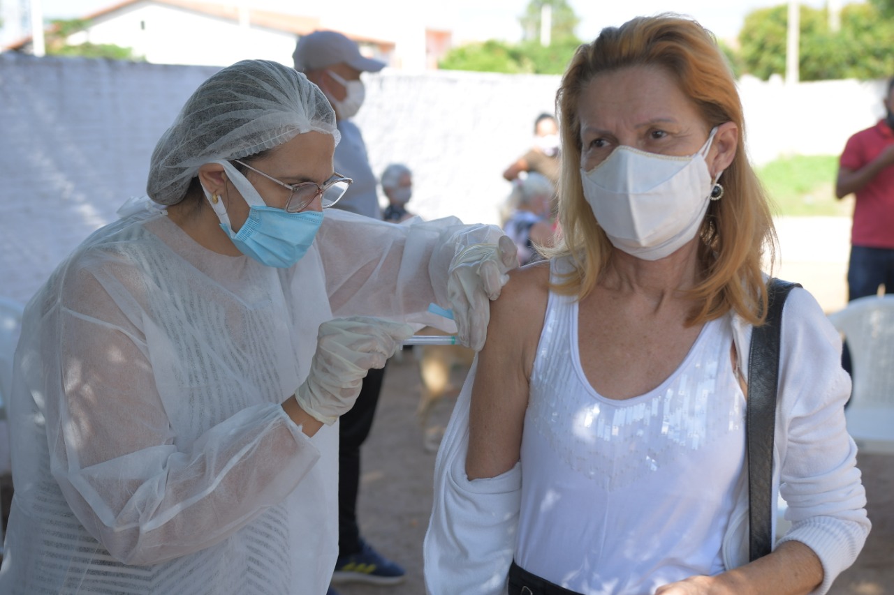Juazeiro: Vacinação contra a Covid-19 para pessoas a partir de 62 anos começa na próxima sexta, 30