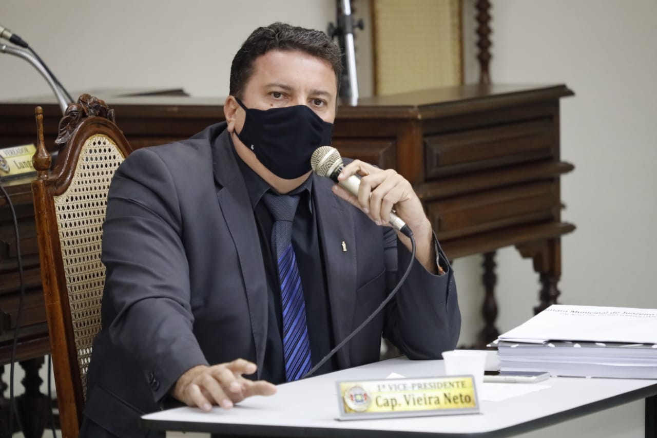 Capitão Vieira pede tomada de contas de contrato da merenda escolar