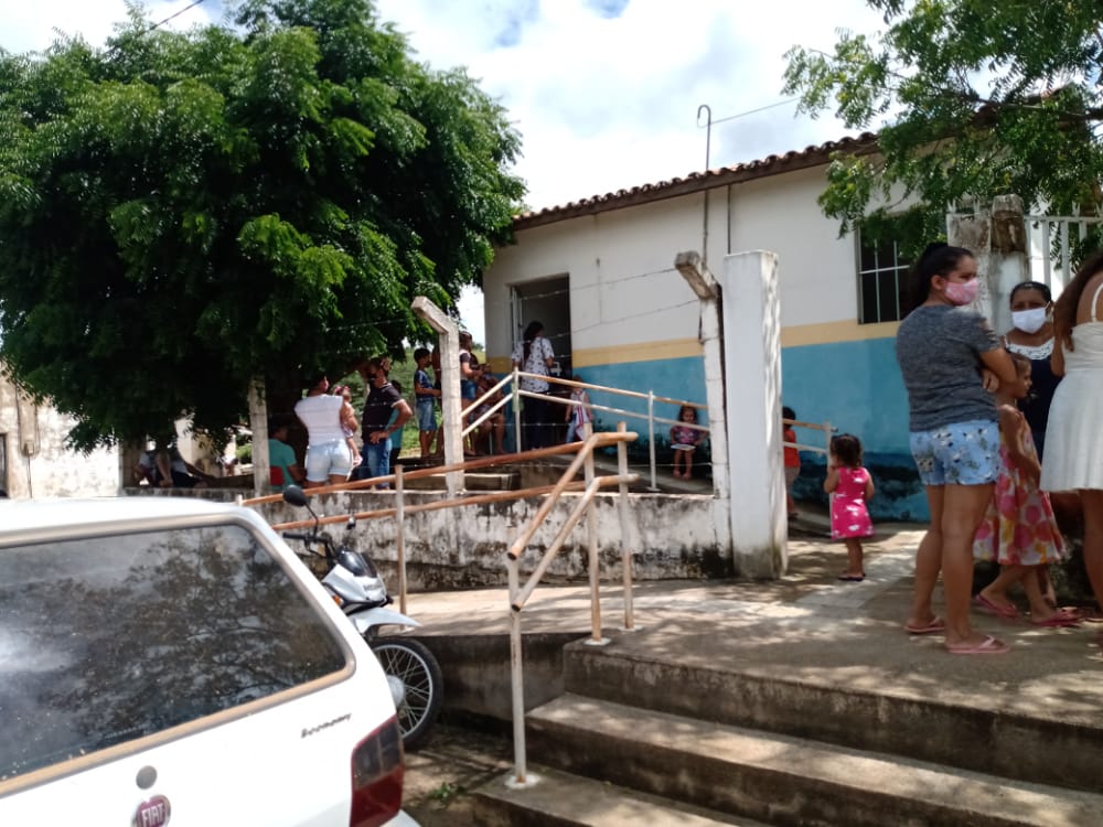 Em Potengi, empresário cede carro a profissionais da saúde por falta de transporte da prefeitura