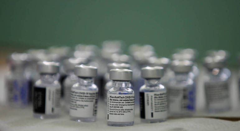 Brasil recebe primeiro lote de vacinas da Pfizer nesta quinta