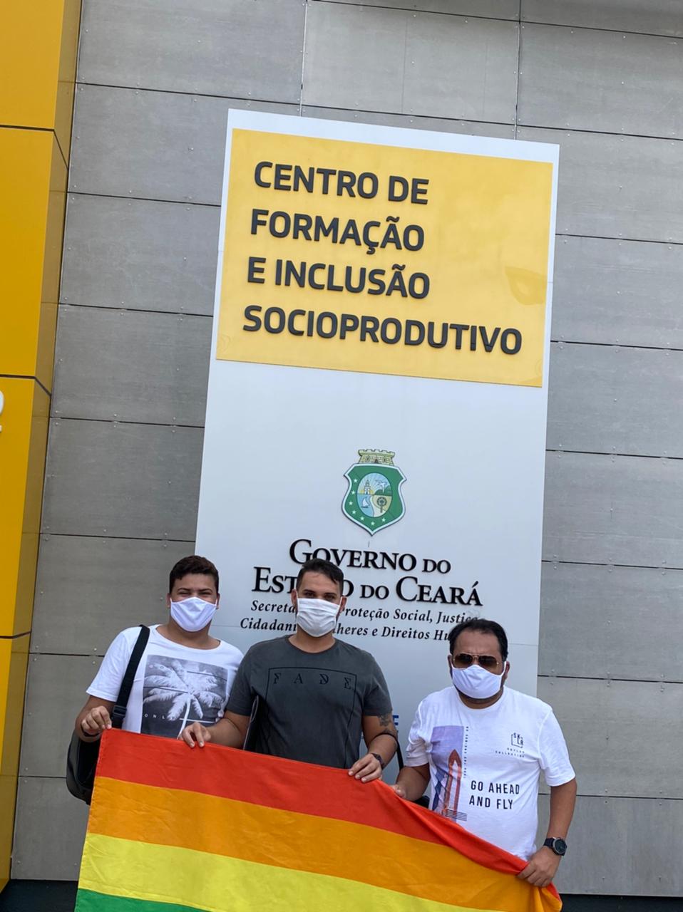 Entidade LGBTQI+ se reúne em Fortaleza para articulações de exames de testagem do HIV no Crato