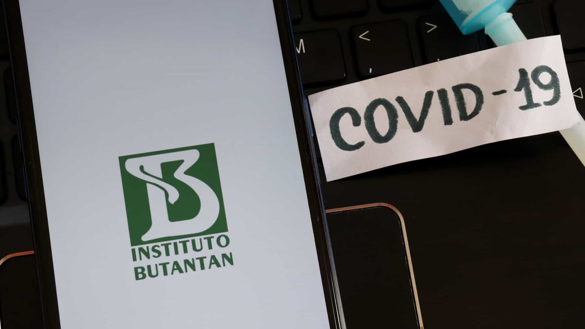 Butantan aguarda novo lote de insumos para manter produção da Coronavac