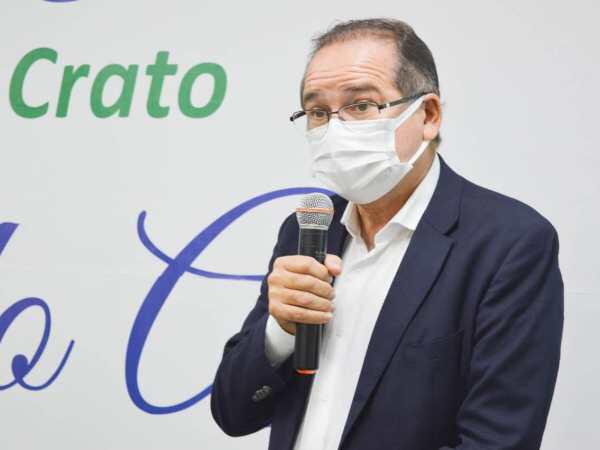Oficial: curso de medicina será implantado na Urca, anuncia Zé Aílton