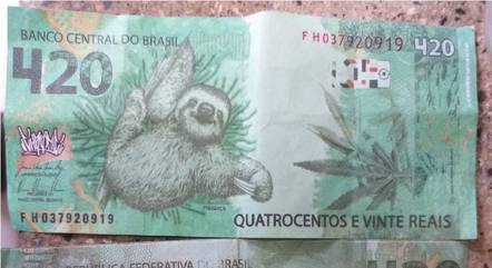 Idoso recebe nota de R$ 420 e dá troco de R$ 320 em Unaí (MG)
