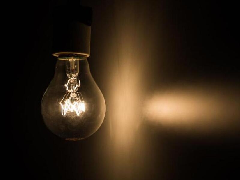 Crise energética: governo estuda desconto de R$ 0,50 por kWh economizado