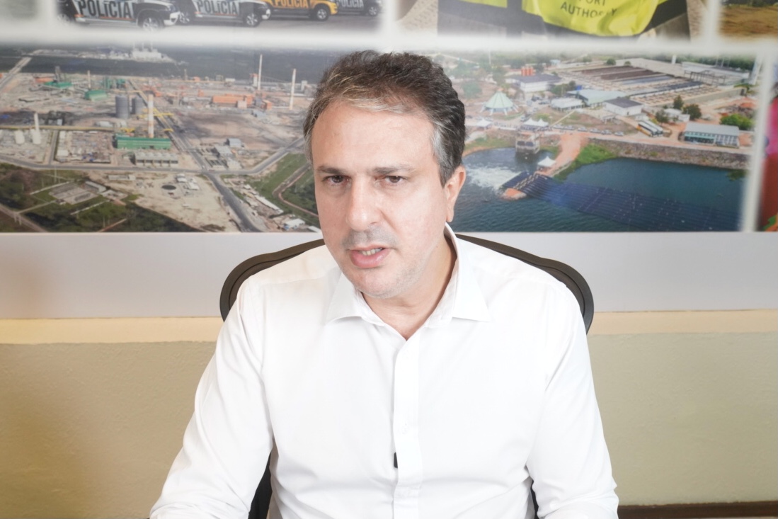 Camilo anuncia oferta de internet gratuita em espaços públicos de todas as 184 cidades do Ceará