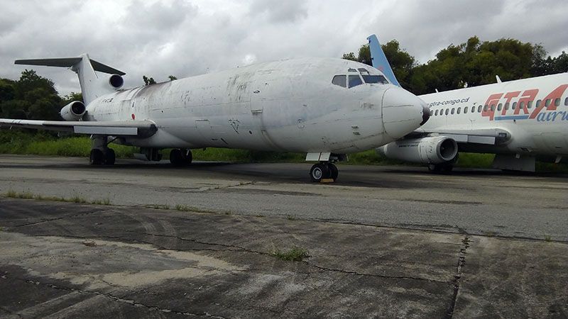 Aviões que estão no ‘cemitério’ do Aeroporto de Fortaleza vão a leilão a partir de R$ 10 mil