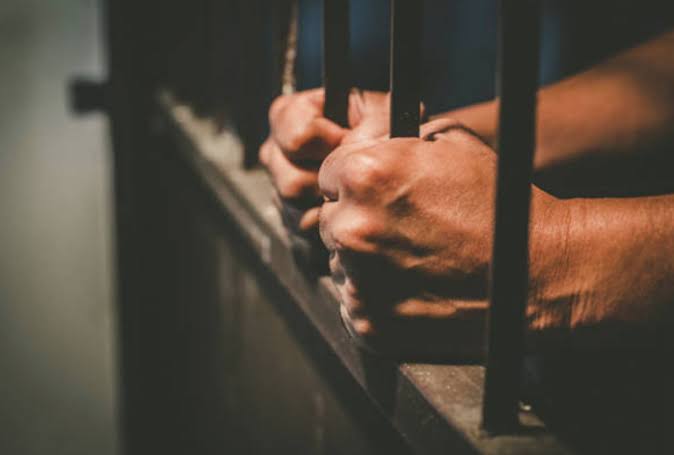 Professor da UFC suspeito de abusar sexualmente de criança em Brasília é preso no Ceará