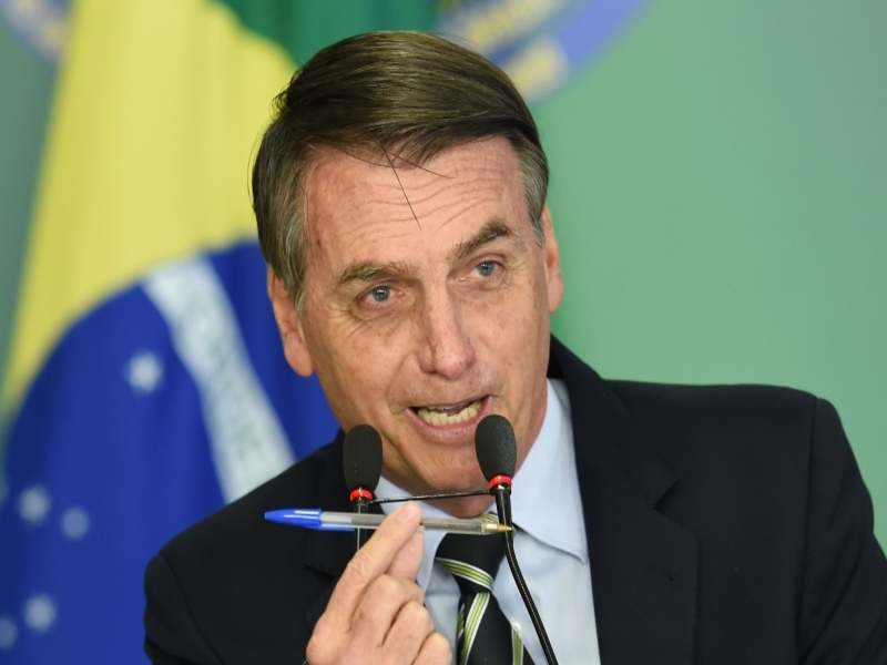 Bolsonaro altera legislação do Programa Universidade para Todos