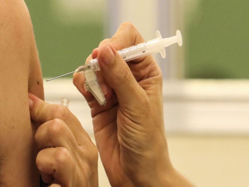 Barbalha aplica dose de reforço em idosos com 60 anos ou mais nesta semana
