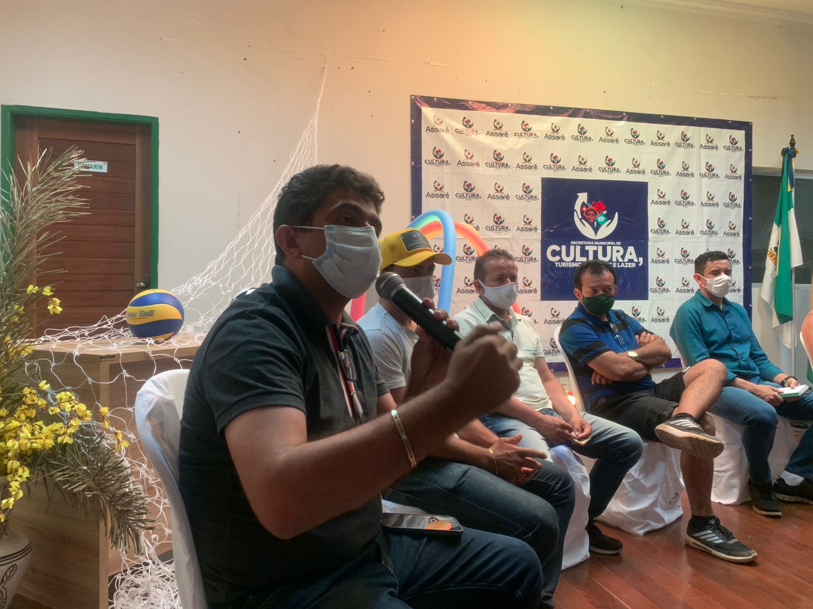 Prefeitura de Assaré reúne atletas e conversa sobre retomada de prática esportiva