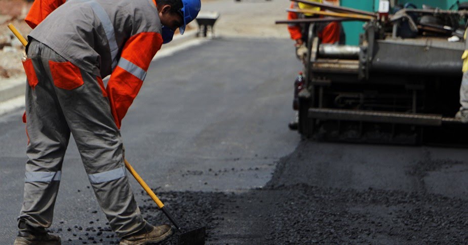 7 milhões: prefeito de Nova Olinda assina convênio que garante pacote de obras para o Município