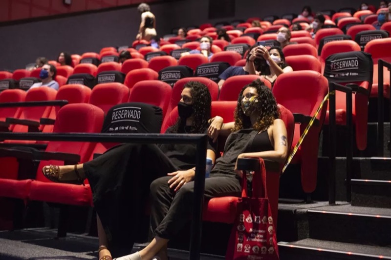 Cinemas do Ceará terão que exibir vídeo contrário ao uso de drogas antes de todas as sessões de filmes