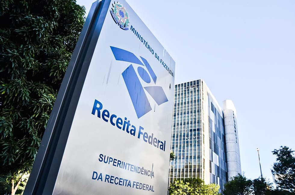 Receita libera pagamento do último lote de restituição do IR 2021