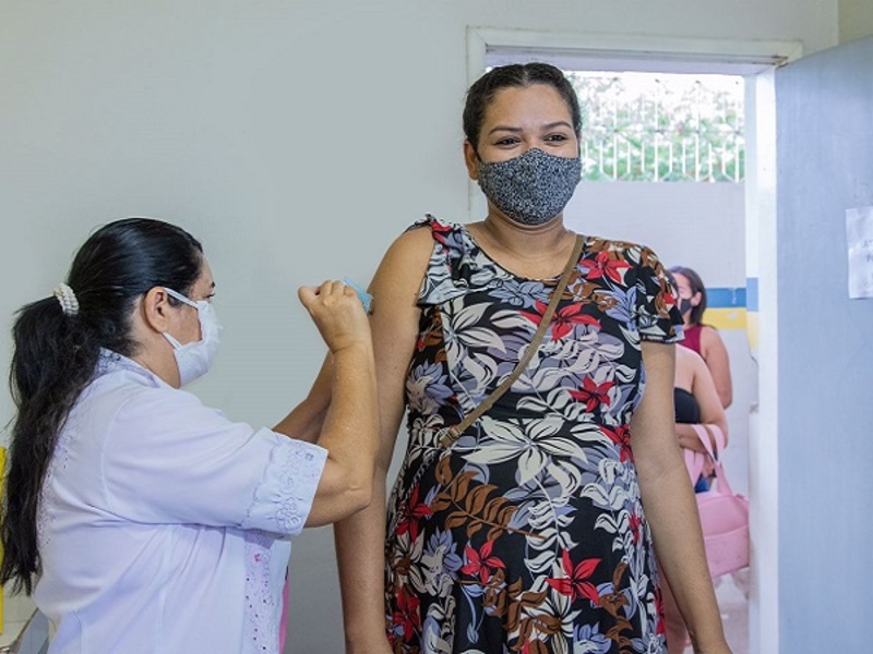 Juazeiro: Disponibilizada nova vacinação em 2ª dose para gestantes e puérperas; suspensão dos dias fixos de vacinação também é anunciada