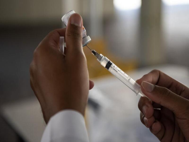 Barbalha aplica 2ª dose da Astrazeneca e Sinovac para pessoas com calendário vacinal em atraso