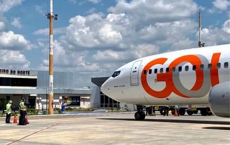 GOL retomará voos entre Juazeiro e Fortaleza, anuncia Camilo Santana