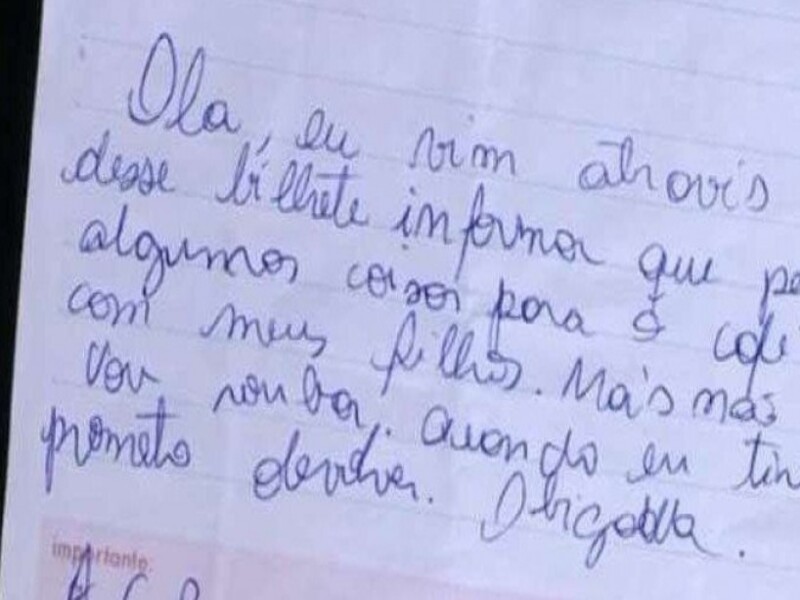 Em SC, mãe pega comida para os filhos e deixa bilhete: “prometo devolver”