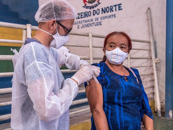 Juazeiro do Norte vacinará quase 6 mil pessoas com segunda dose na próxima sexta (15)