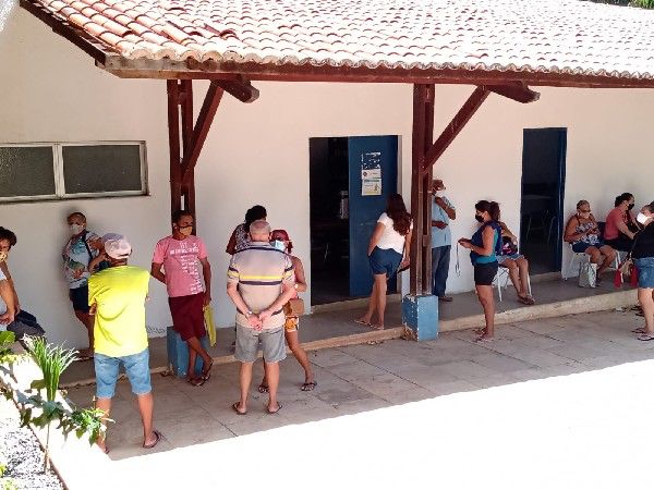 Recadastramento de camelôs para Romaria de Finados termina nesta terça (26)