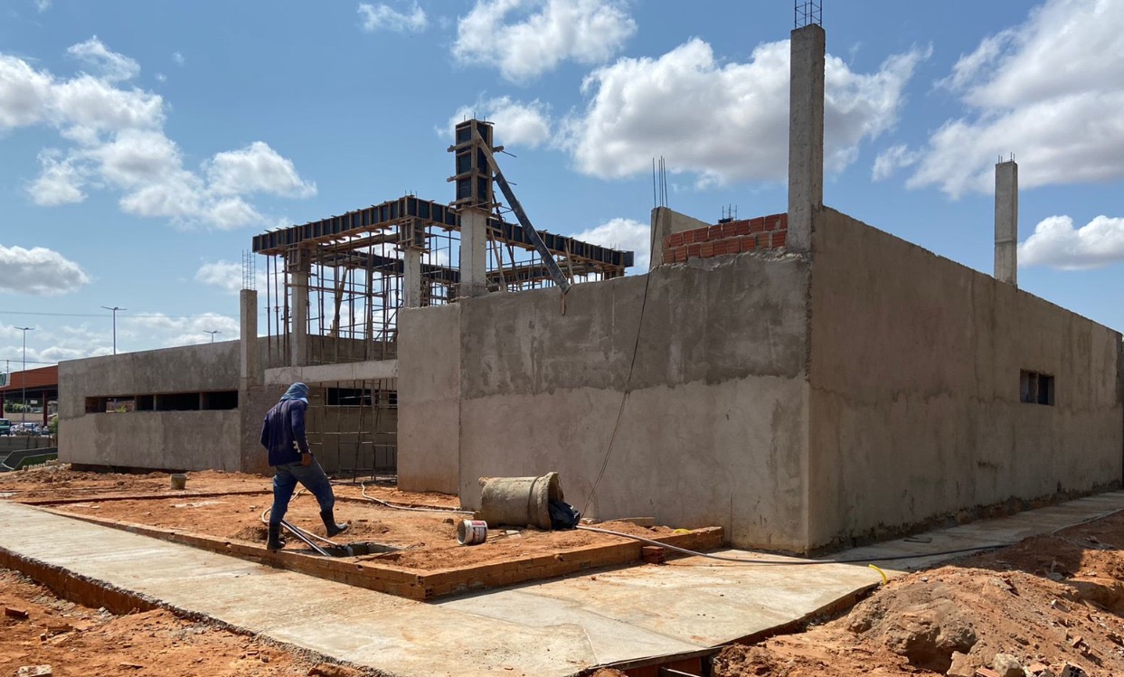 Construção da Casa da Mulher em Juazeiro do Norte chega a 65% de execução