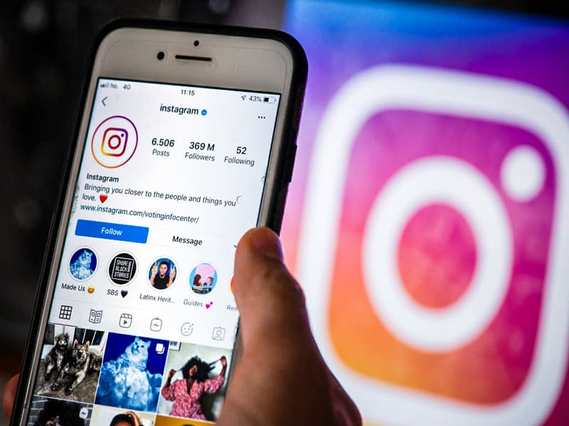 Instagram trabalha em função que permitirá mudar ordem de posts do feed