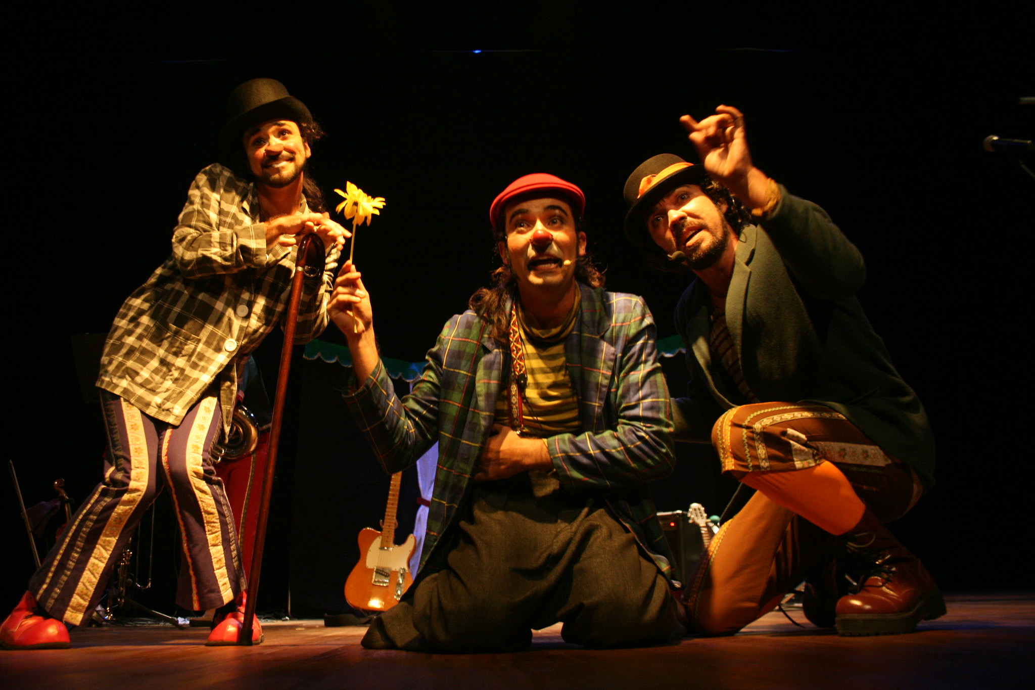 Fim de semana começa com teatro e música na Mostra Sesc Cariri de Culturas