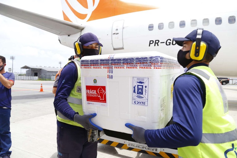 Ceará recebe nesta segunda 149 mil doses de vacina contra Covid