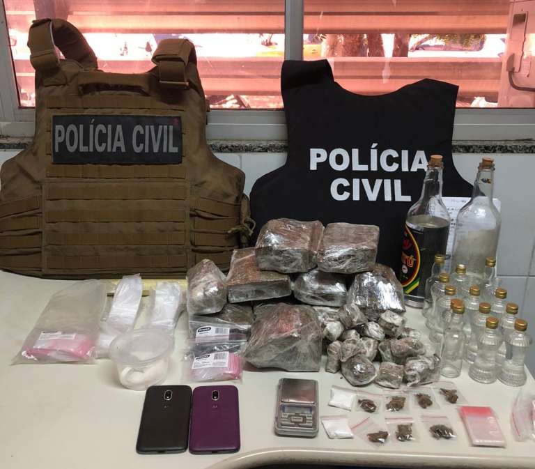 Casal é preso pela Polícia Civil com 5,5 kg de drogas no Crato
