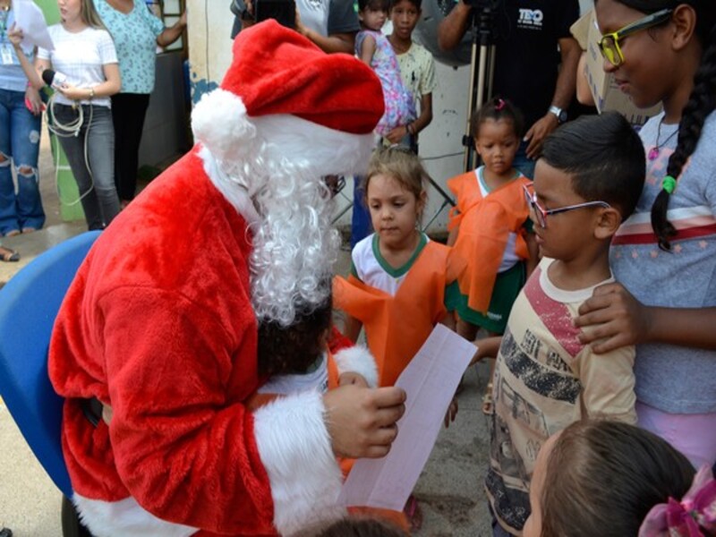 ‘Papai Noel do Correios’ começa nesta quarta no Ceará; veja como adotar uma cartinha