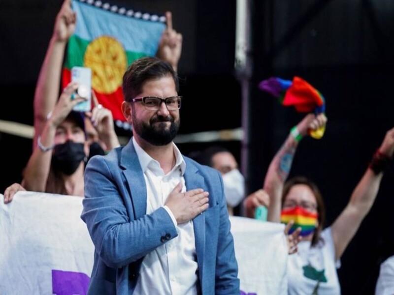 Após quatro dias, Itamaraty cumprimenta Boric por vitória na eleição presidencial do Chile