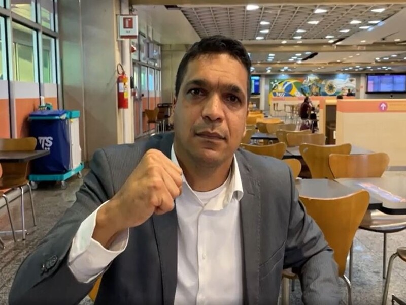 Cabo Daciolo anuncia que não será candidato à presidência e declara voto em Ciro Gomes