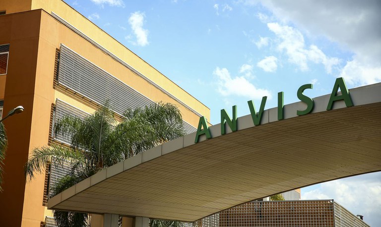 Anvisa decide nesta quinta uso da CoronaVac em crianças