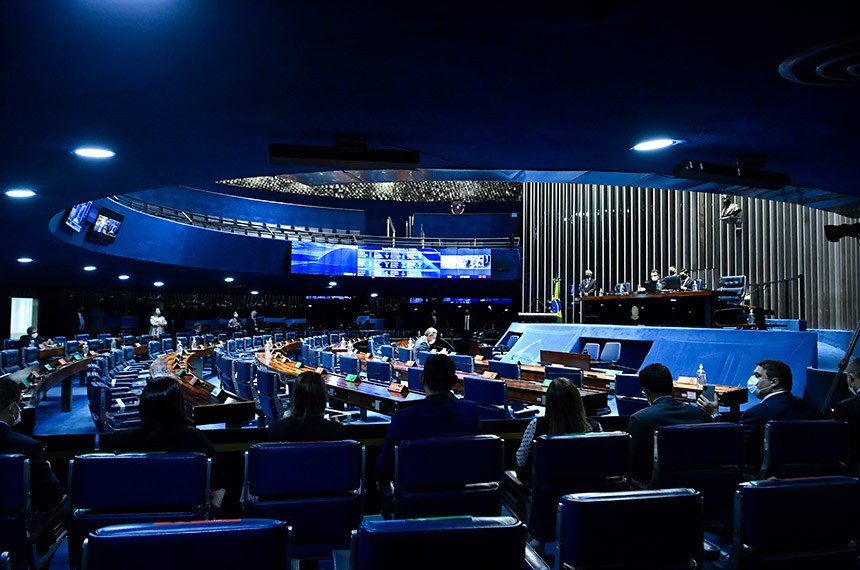 Congresso volta na quarta-feira com pautas importantes