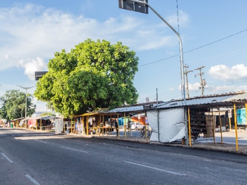 Juazeiro deve redirecionar barracas do canteiro central da Avenida Ailton Gomes