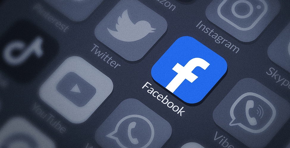 Pela primeira vez, Facebook perde usuários e resultado faz ações despencarem