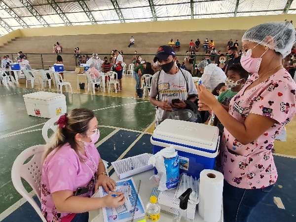 Vacinação da Covid-19, em Crato, acontece nas Unidades de Saúde, nesta quarta-feira, dia 2