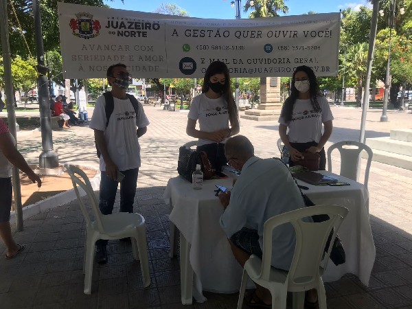 Juazeiro: Prefeitura leva vários serviços à comunidade dos Residenciais Padre Cícero II e III