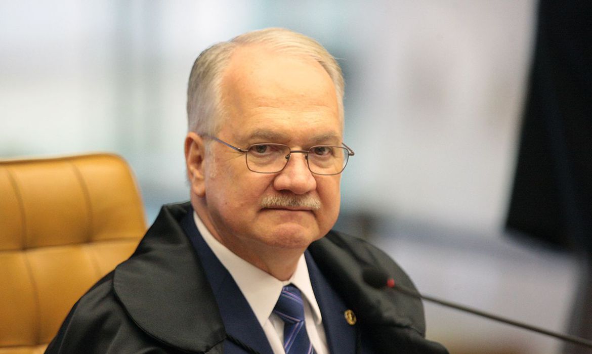 Novo presidente do TSE, Fachin diz que ataque à Justiça Eleitoral ‘não ficará sem resposta’