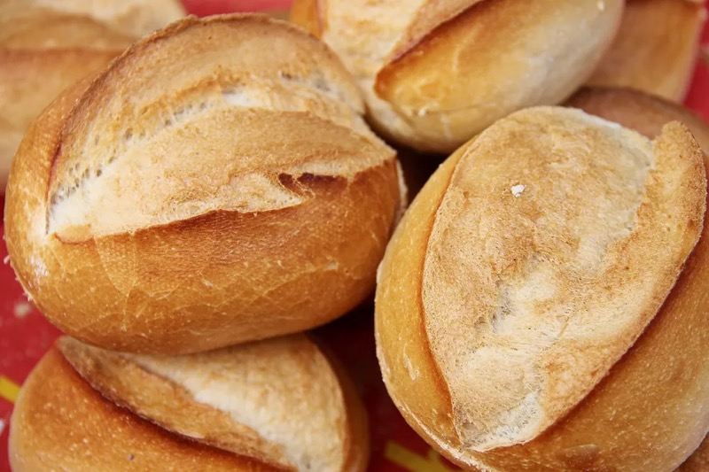 Guerra na Ucrânia deve encarecer o pãozinho; entenda