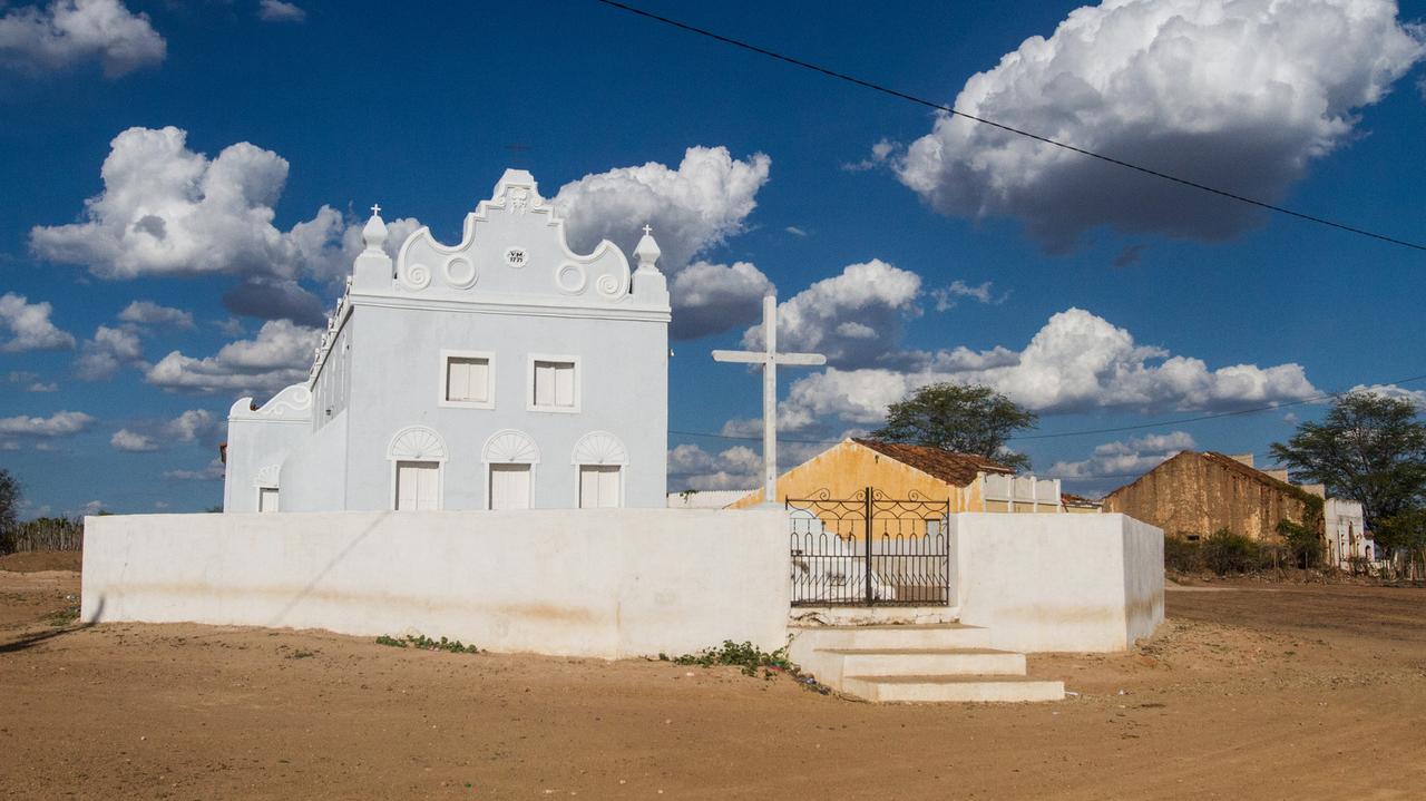 Igreja em cidade-fantasma do Ceará aguarda tombamento há 20 anos; MPF aciona Iphan na Justiça