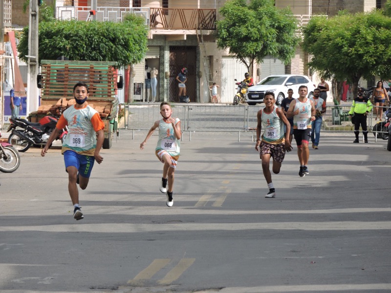 Farias Brito abre inscrições para corrida com premiação de até R$ 8 mil