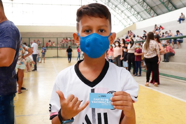 Crato aplica segunda dose da Coronavac infantil nesta segunda e terça-feira