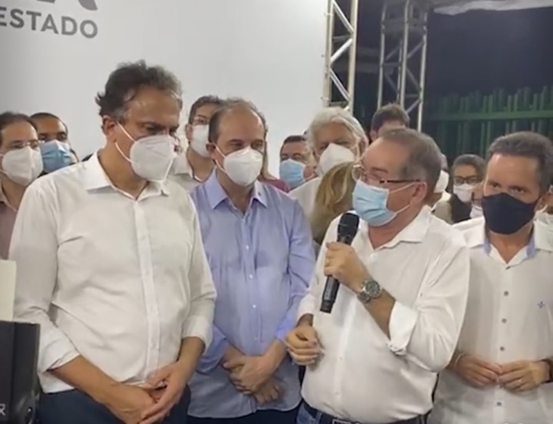 Camilo e Zé AIlton entregam Faculdade de Medicina do Crato