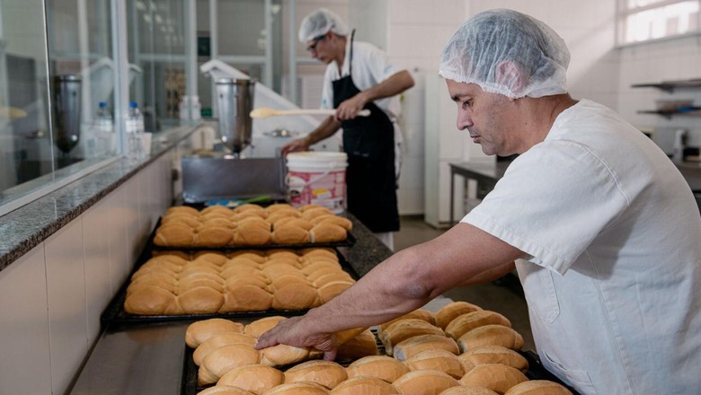 Pãozinho e macarrão começam a ficar mais caros nas próximas semanas