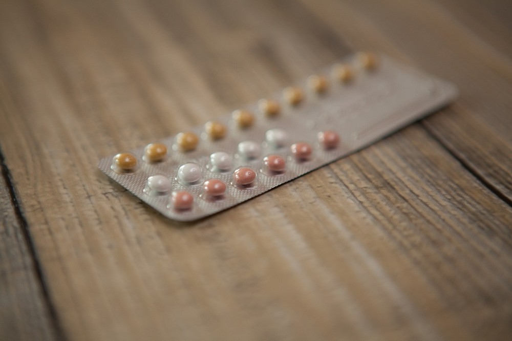 Pílula anticoncepcional masculina atinge 99% de eficácia em camundongos, dizem cientistas