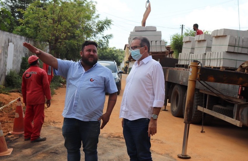 Em maratona de visitas, Zé Aílton inspeciona obras de infraestrutura no Crato